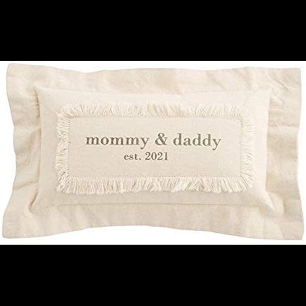 2021 mom and dad pillow